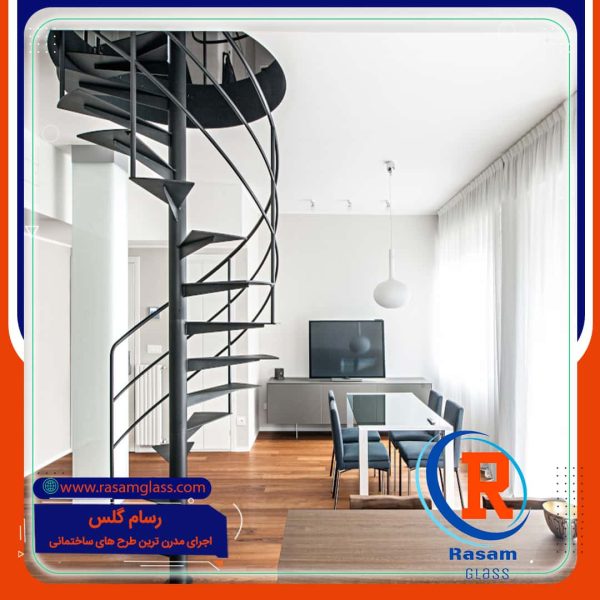 پله پیچ کم جا