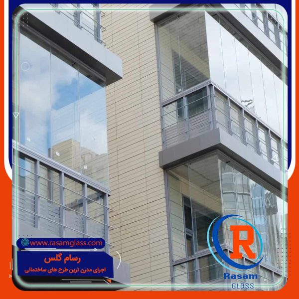 بالکن شیشه ای ساختمان
