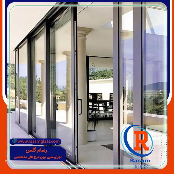 درب شیشه ای ورودی مغازه