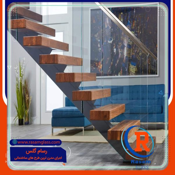 نرده شیشه ای از کنار پله