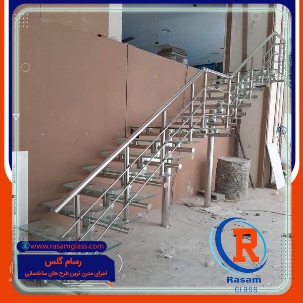 ساخت پله شیشه ای