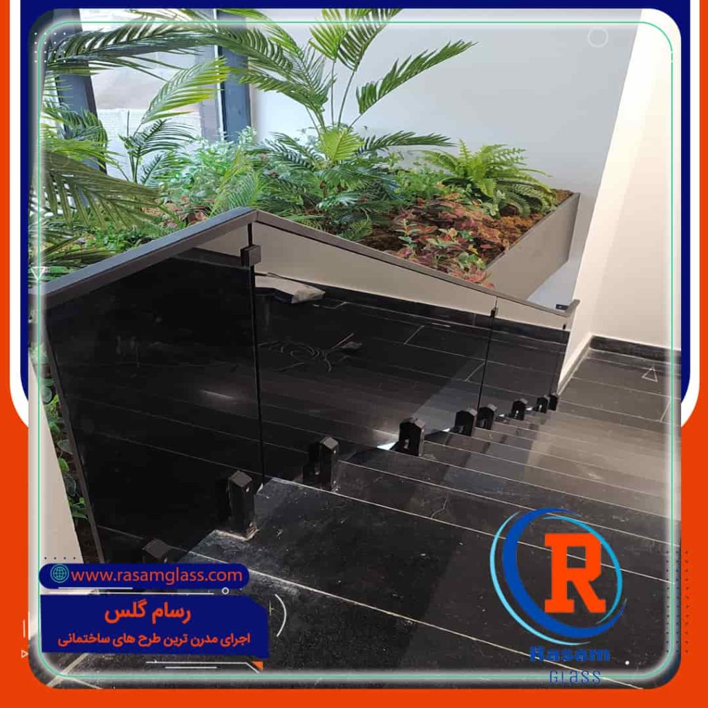 ارزان ترین سازنده نرده شیشه ای راه پله شمال